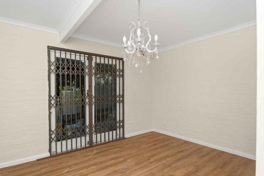 To Let 3 Bedroom Property for Rent in Penzance Estate Western Cape